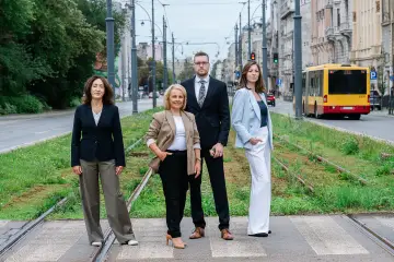 Zespół Kancelarii E&S przy torowisku tramwajowym w Łodzi